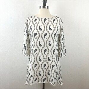 Yak & Yeti Tunic Blouse Top Small White Gray Paisley 3/4 Sleeves Boho Peasant